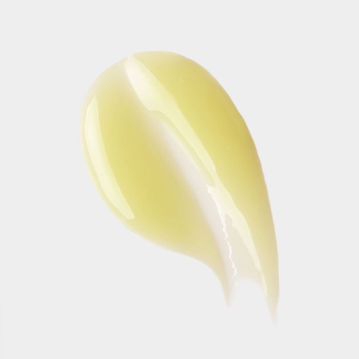 Stable vitamin C brightening serum in cosmetic lab